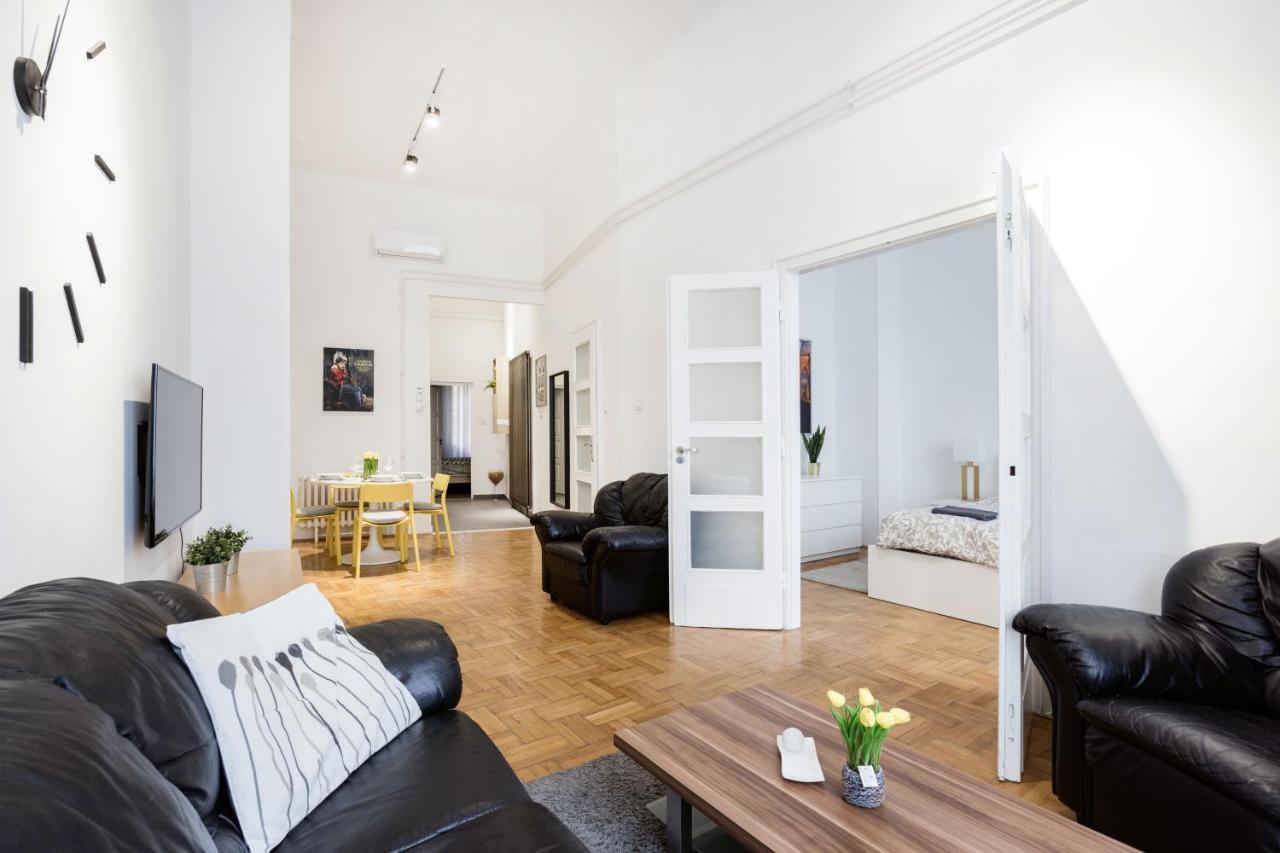 Elegant In Super Location Appartement